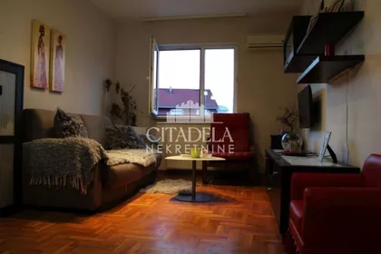 Prvoboraca | 4zida.rs
