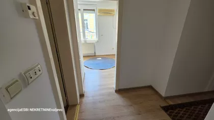 Karađorđeva | 4zida.rs