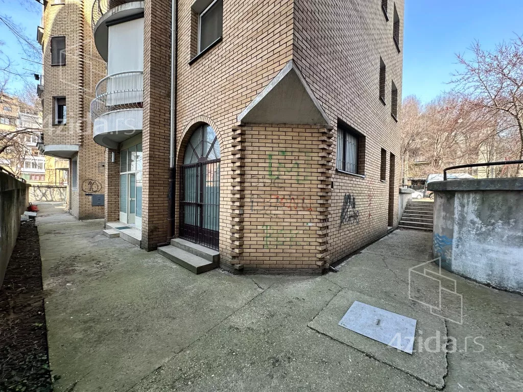 Poslovni prostor | 4zida