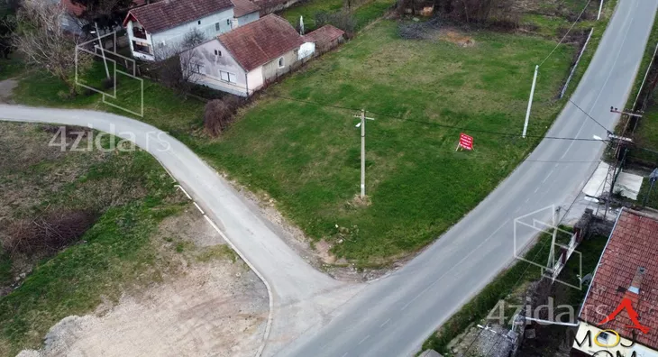 Plac | 4zida