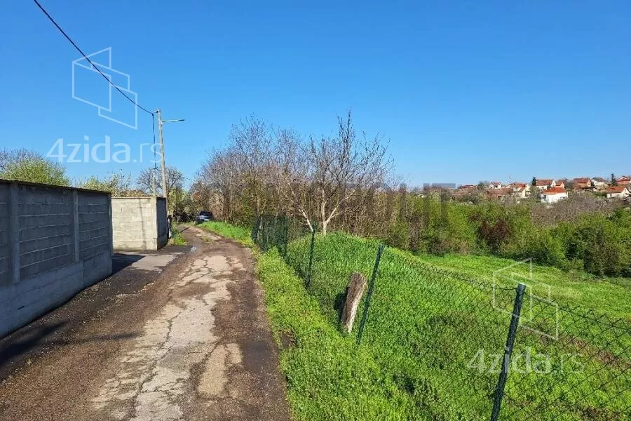 Građevinsko zemljište | 4zida