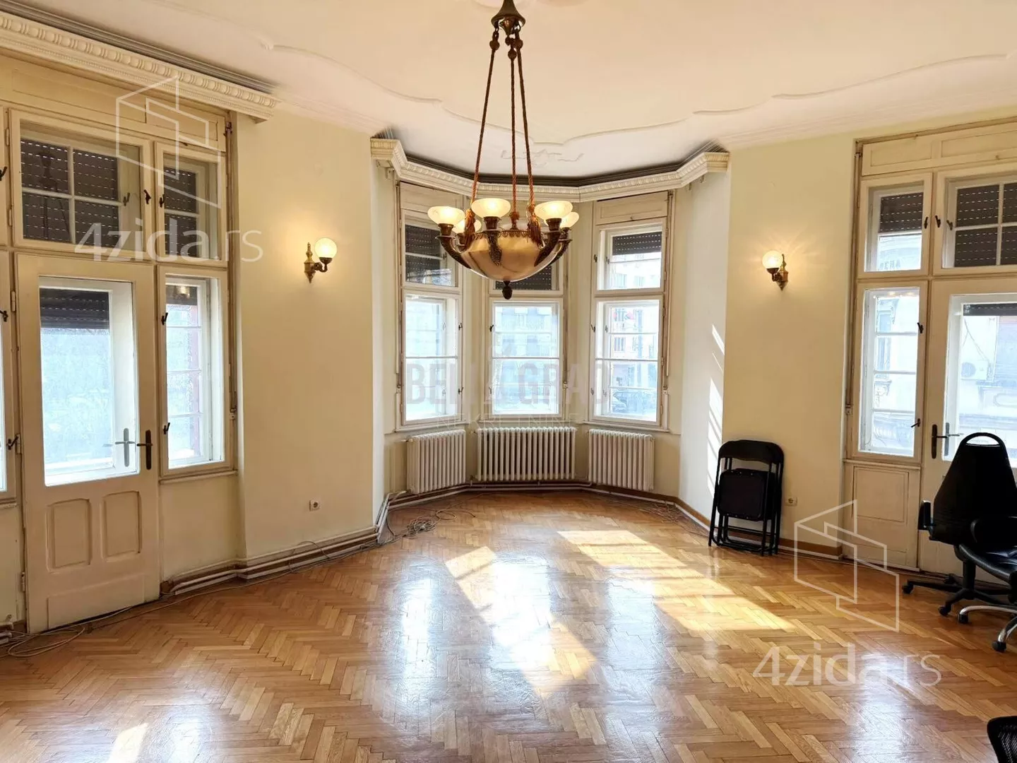 Šestosoban stan | 4zida