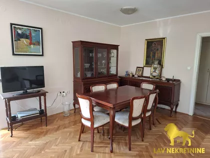 RUMENAČKA | 4zida.rs