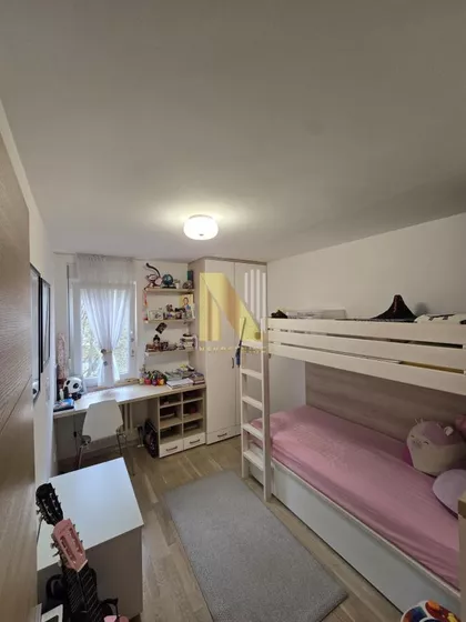 Novo Naselje | 4zida.rs