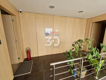 Trg Nikole Pašića | 4zida.rs