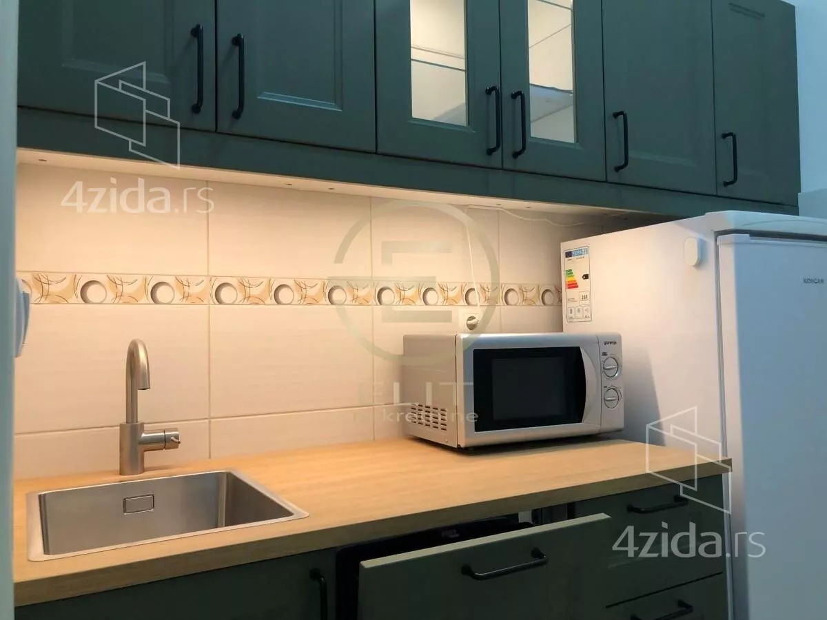 Kancelarija | 4zida