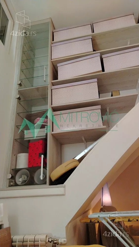 Petosoban stan | 4zida