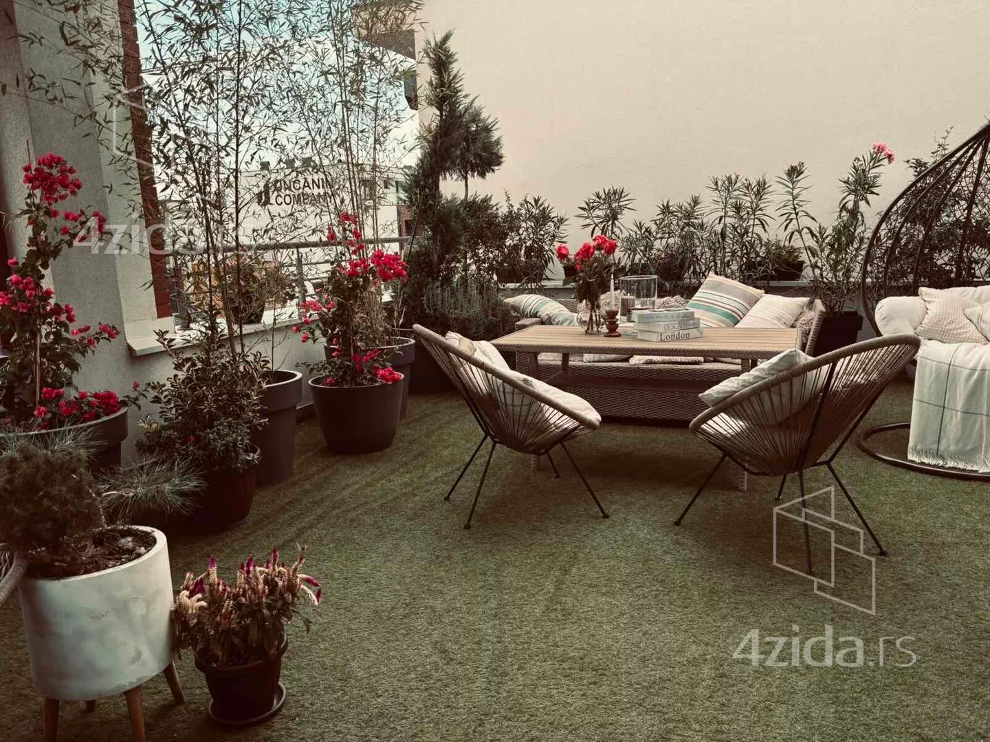 Četvorosoban stan | 4zida