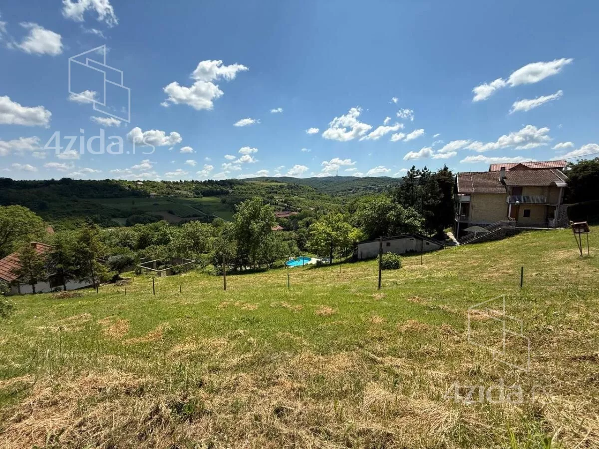 Građevinsko zemljište | 4zida