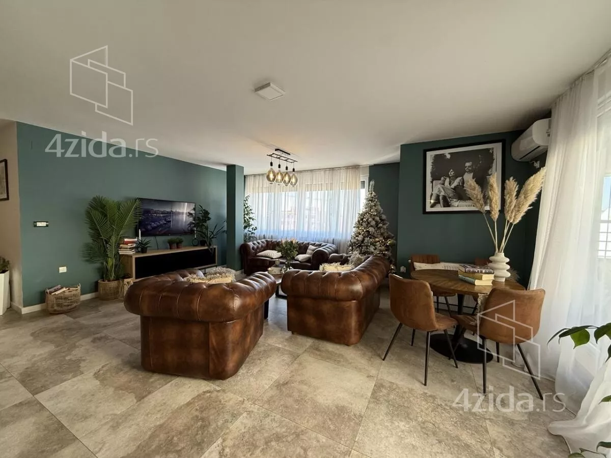 Četvorosoban stan | 4zida