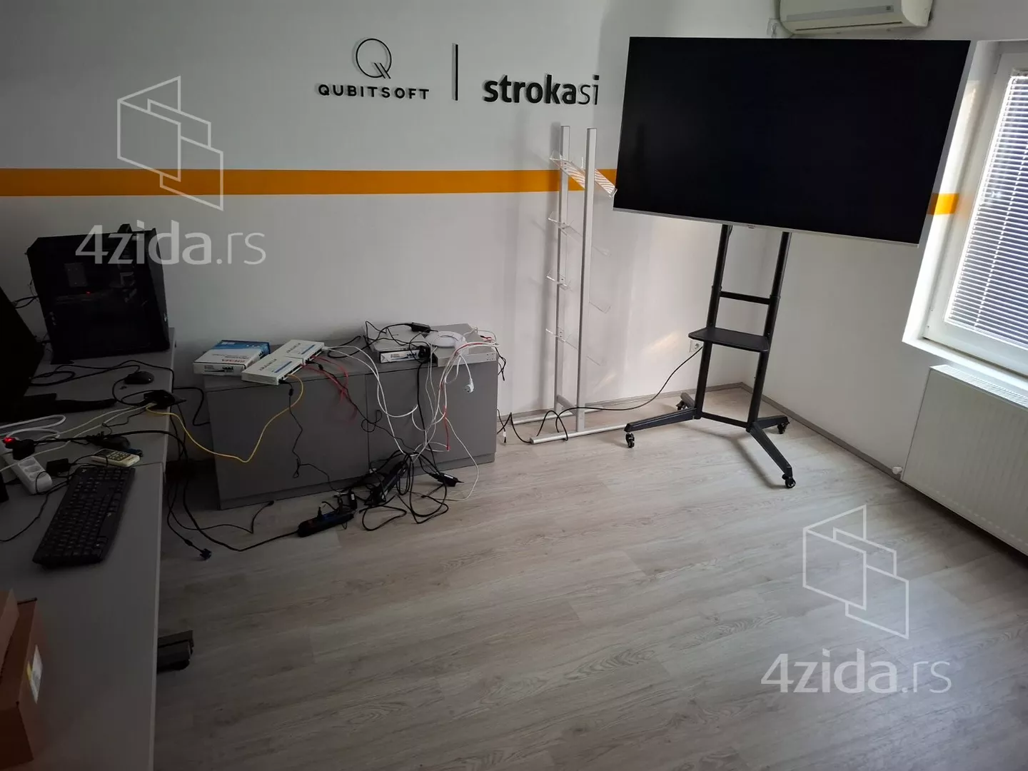 Poslovni prostor | 4zida
