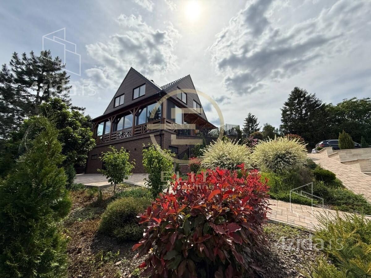 1-etažna kuća na prodaju, Popovica, 970.000€, 2513m²