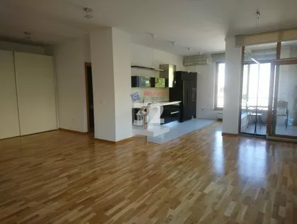 Teodora Drajzera | 4zida.rs