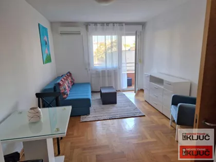 Bulevar Oslobođenja | 4zida.rs