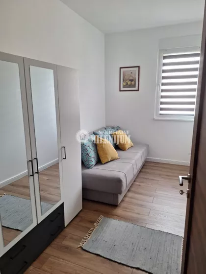 Zlatiborska | 4zida.rs