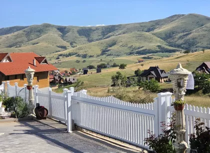 Miloša Mišovića 33 | 4zida.rs