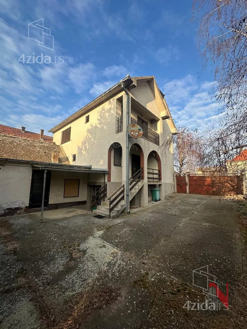 Kuća | 4zida