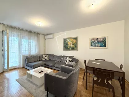 Gramšijeva | 4zida.rs