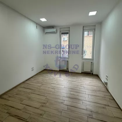 Železnička stanica | 4zida.rs