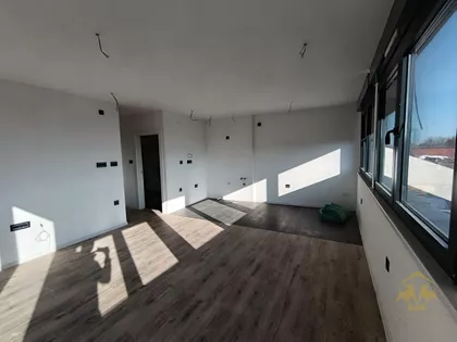 Petrovaradin | 4zida.rs