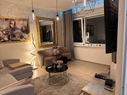 Kalenić pijaca | 4zida.rs