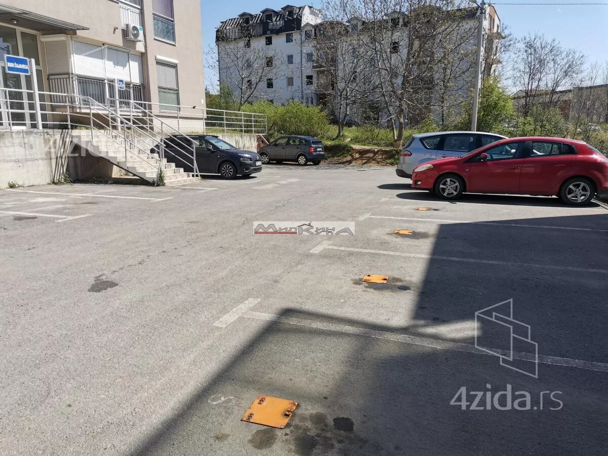 Garsonjera | 4zida