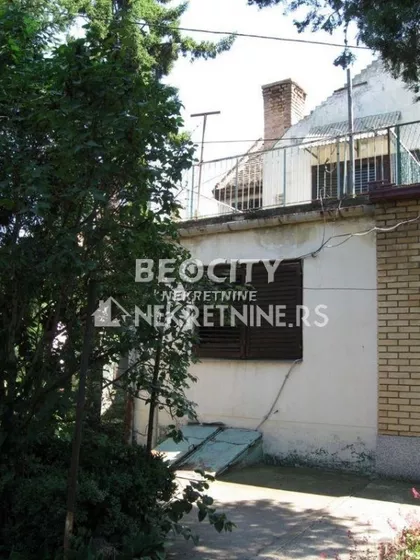 Pere Segedinca | 4zida.rs