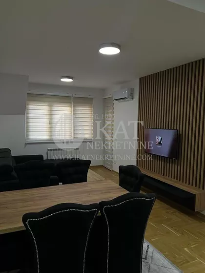 Bulevar Jna | 4zida.rs