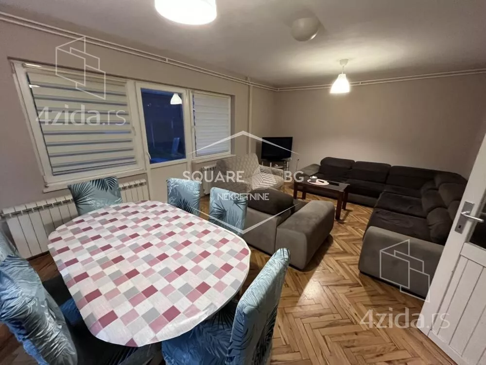 Petosoban stan | 4zida