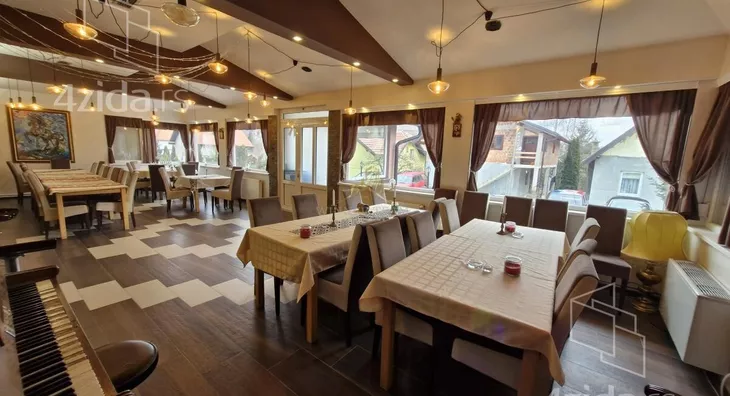 Ugostiteljski objekat | 4zida