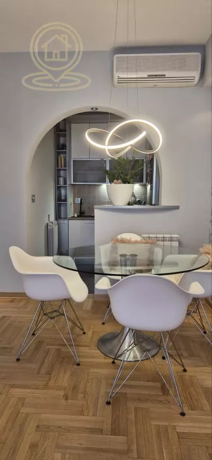 Crveni Krst Vračar | 4zida.rs