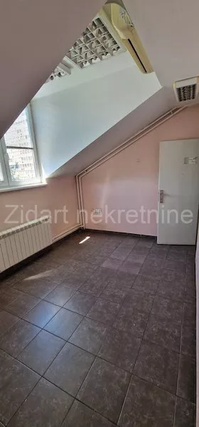 Gospodar-jovanova | 4zida.rs
