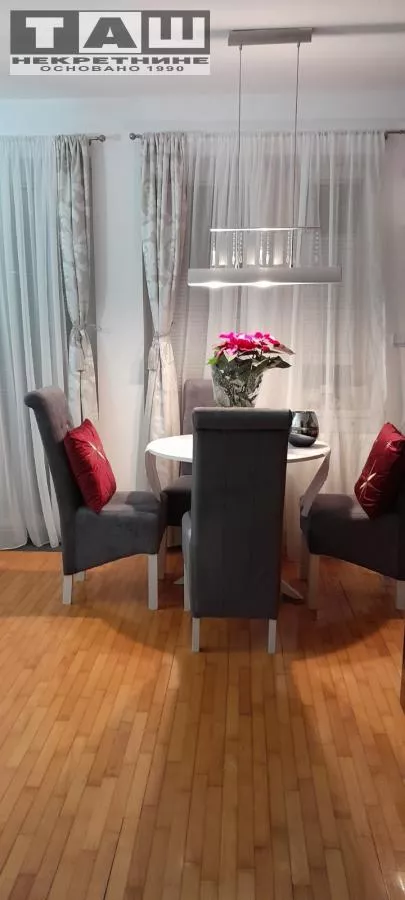 Vašarište | 4zida.rs