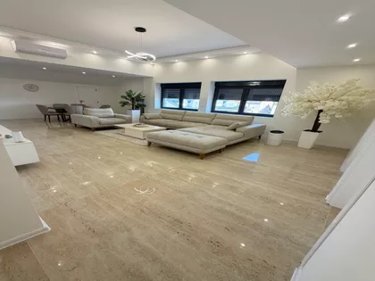 Nušićeva 19 | 4zida.rs
