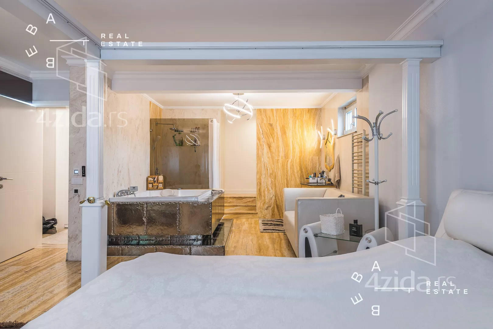 Šestosoban stan | 4zida