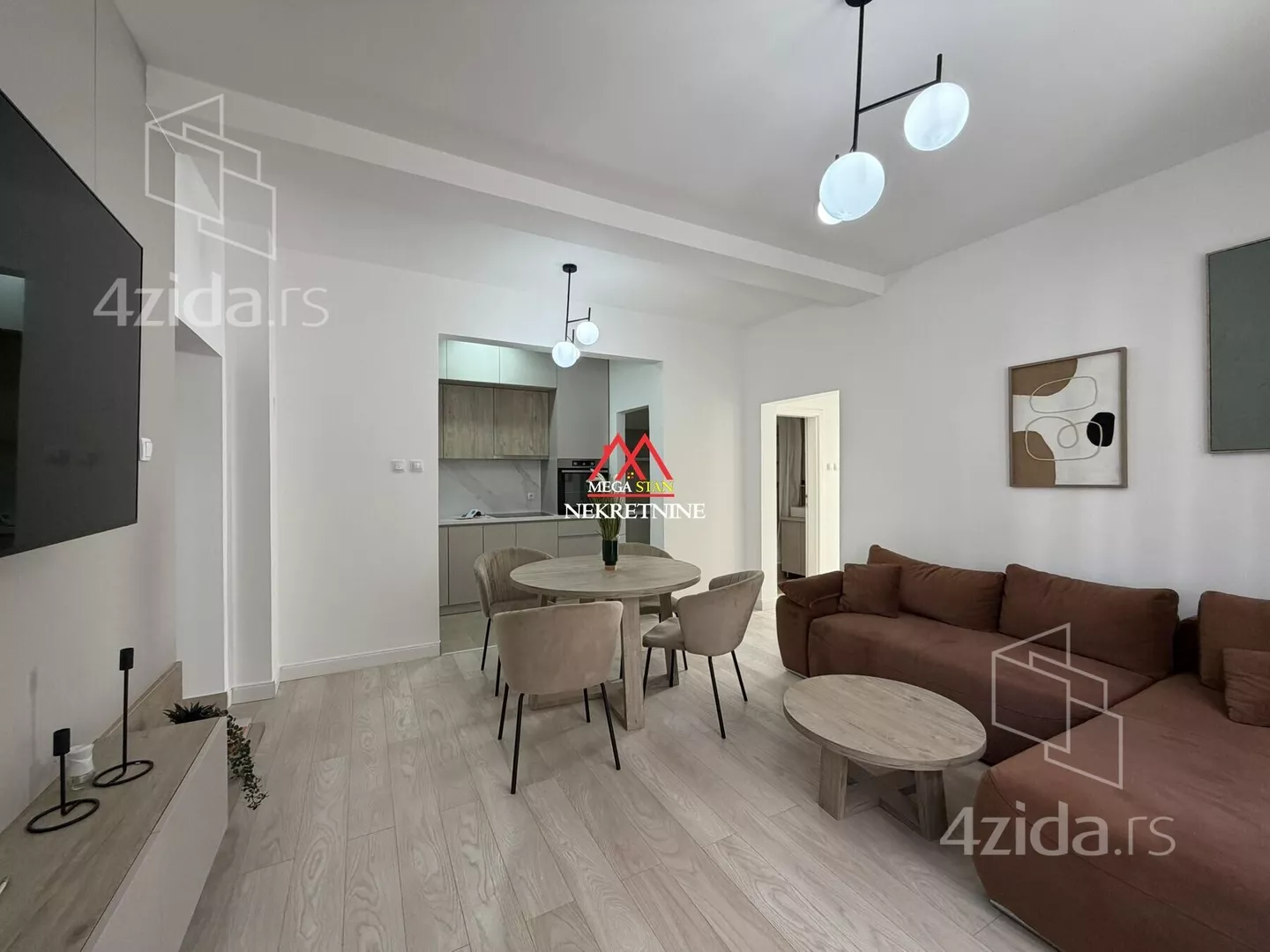 Četvorosoban stan | 4zida