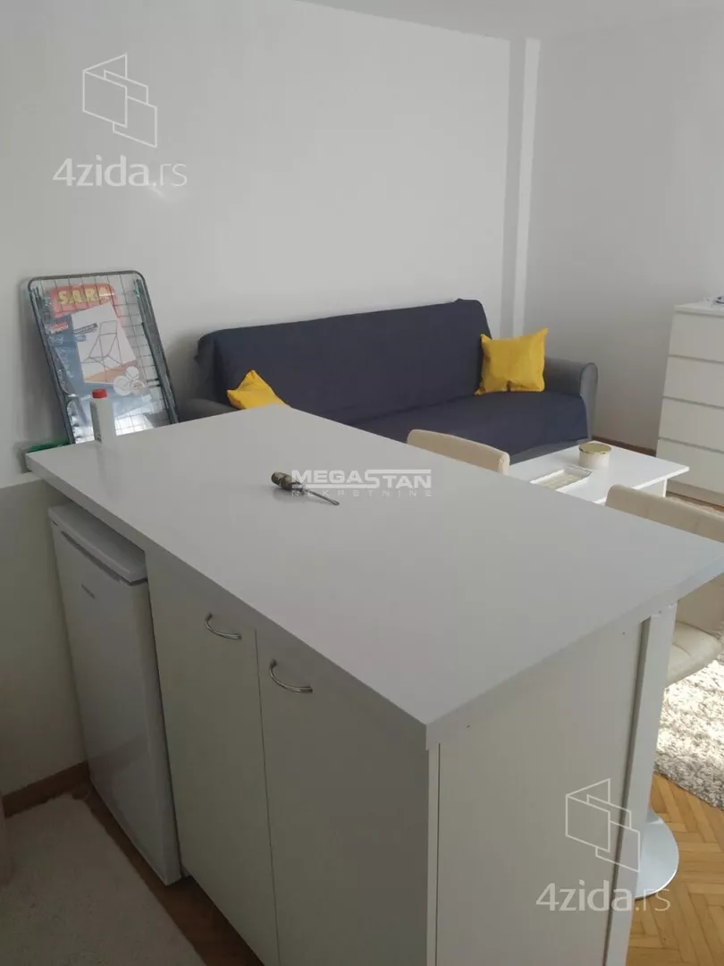 Garsonjera | 4zida