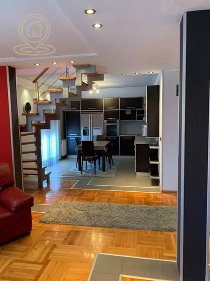 Autokomanda | 4zida.rs