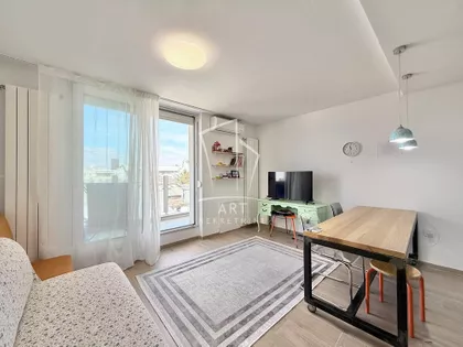 Stan za izdavanje · 46 m² · Slavija, Vračar, Beograd