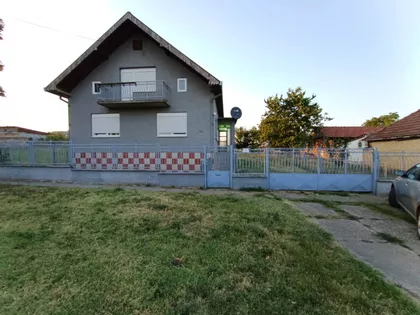 Veljka Vlahovića 20 | 4zida.rs