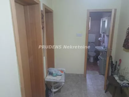 Jakovo | 4zida.rs
