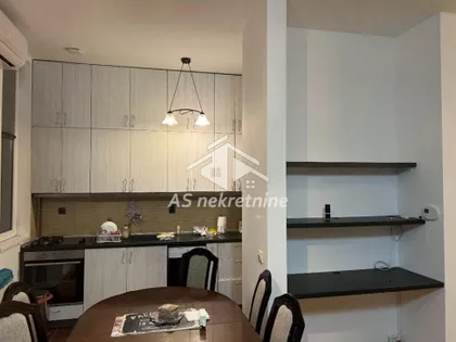 Zvezdarska Šuma | 4zida.rs