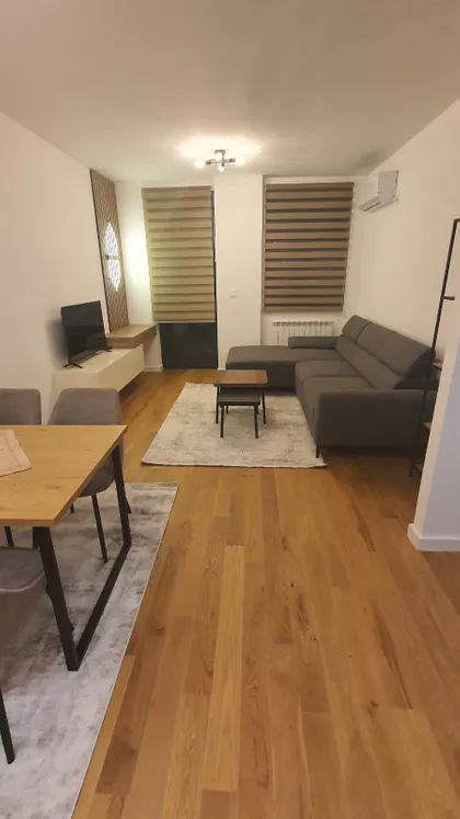 Zvezdarska Šuma | 4zida.rs