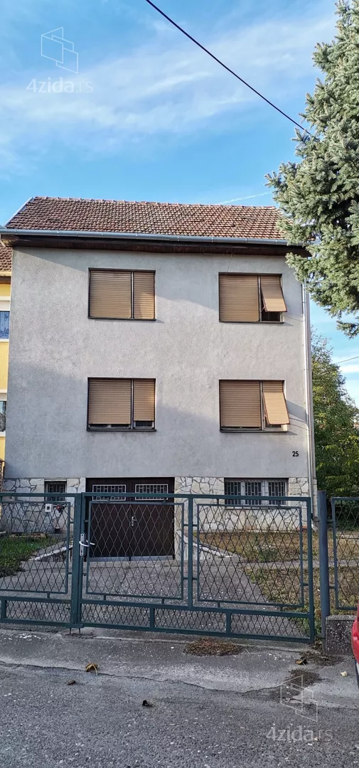 2-etažna kuća | 4zida