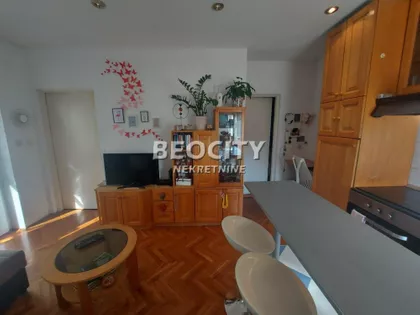 Valentina Vodnika | 4zida.rs