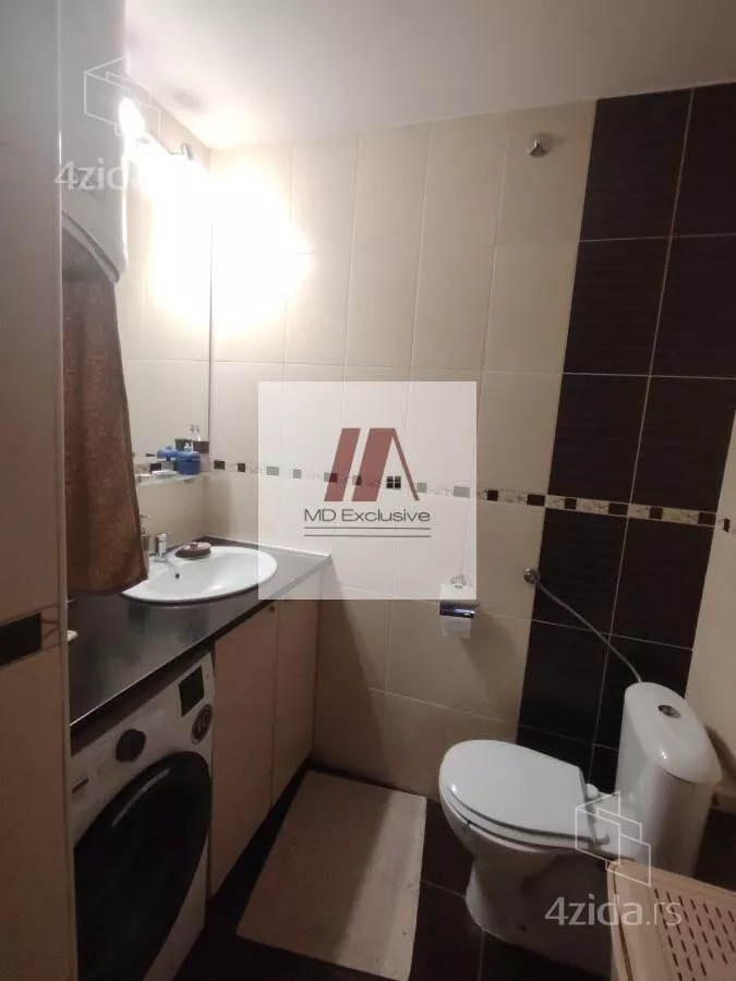 Petosoban stan | 4zida