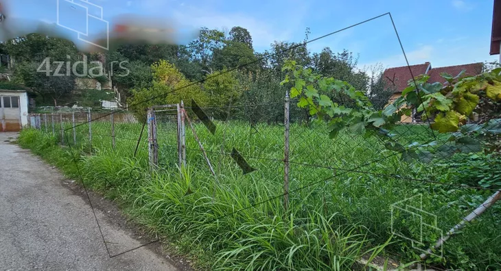 Građevinsko zemljište | 4zida