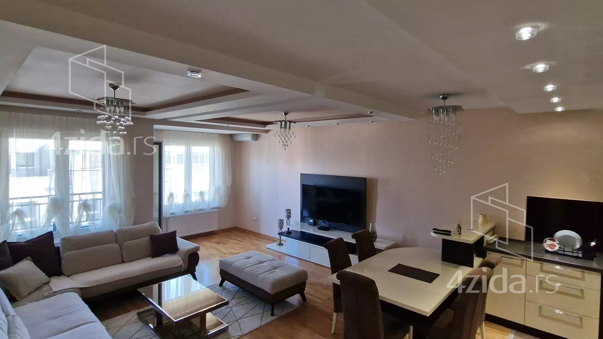 Troiposoban stan | 4zida