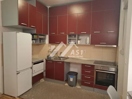 Janka Čmelika | 4zida.rs