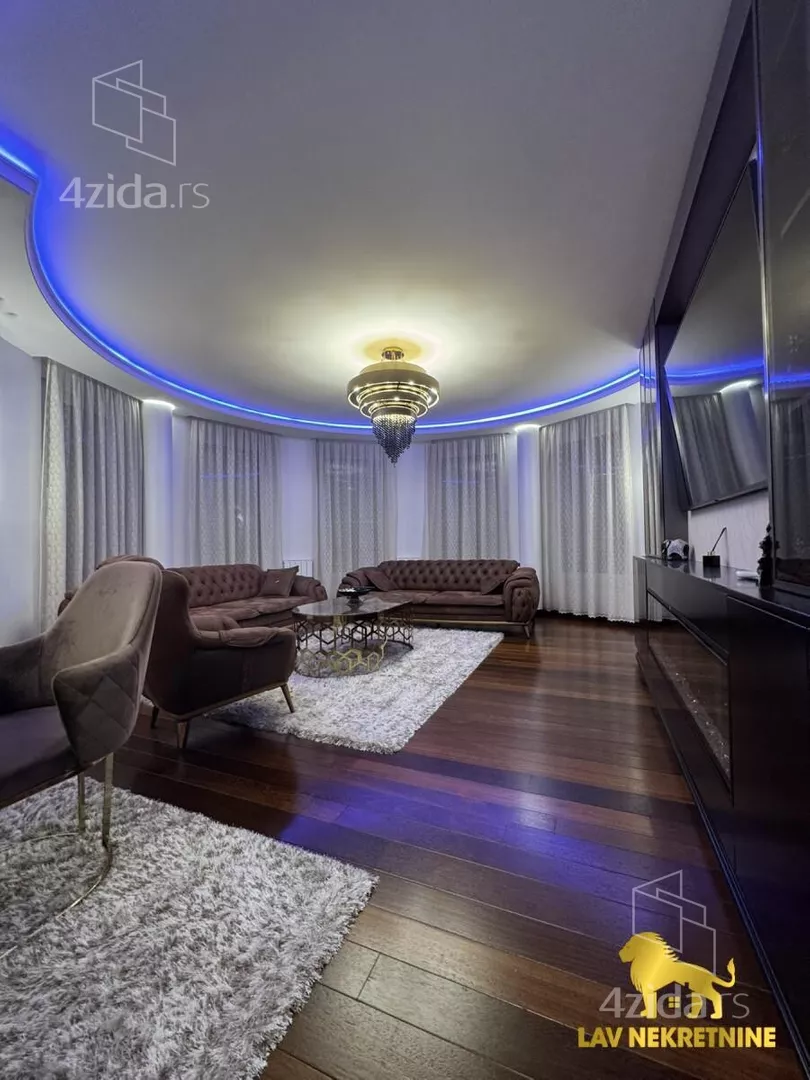 Troiposoban stan | 4zida